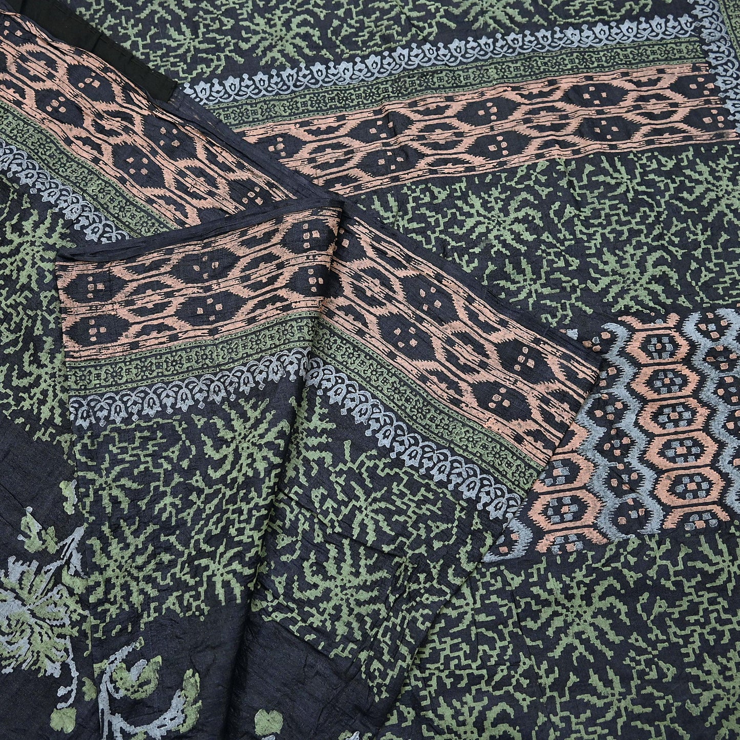 Indian Vintage Sari Black 100% Pure Tussar Silk Hand Painted Sarees 5yd Sewing Craft Fabric Dress Making Soft Woven Border Upcycle Quilting