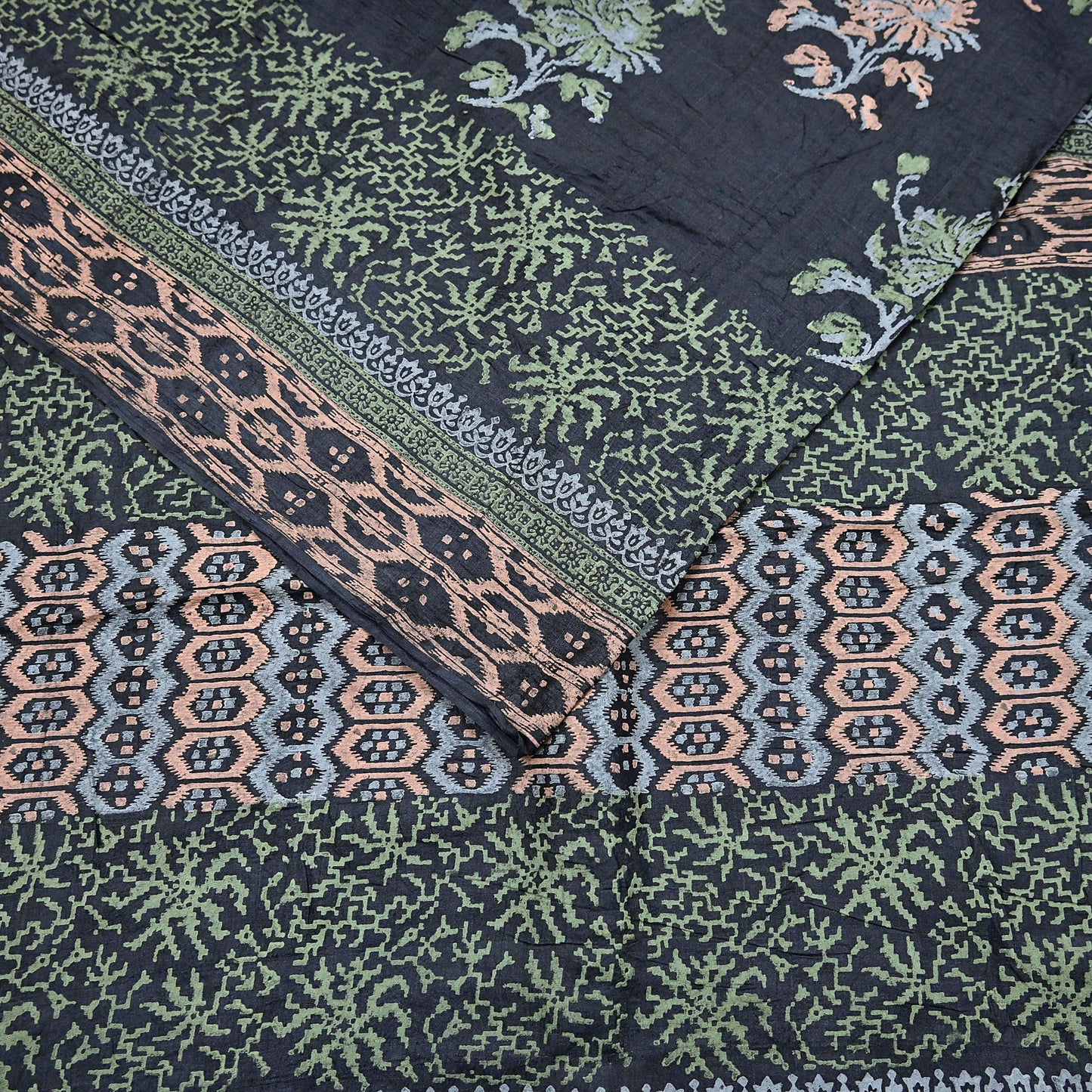 Indian Vintage Sari Black 100% Pure Tussar Silk Hand Painted Sarees 5yd Sewing Craft Fabric Dress Making Soft Woven Border Upcycle Quilting