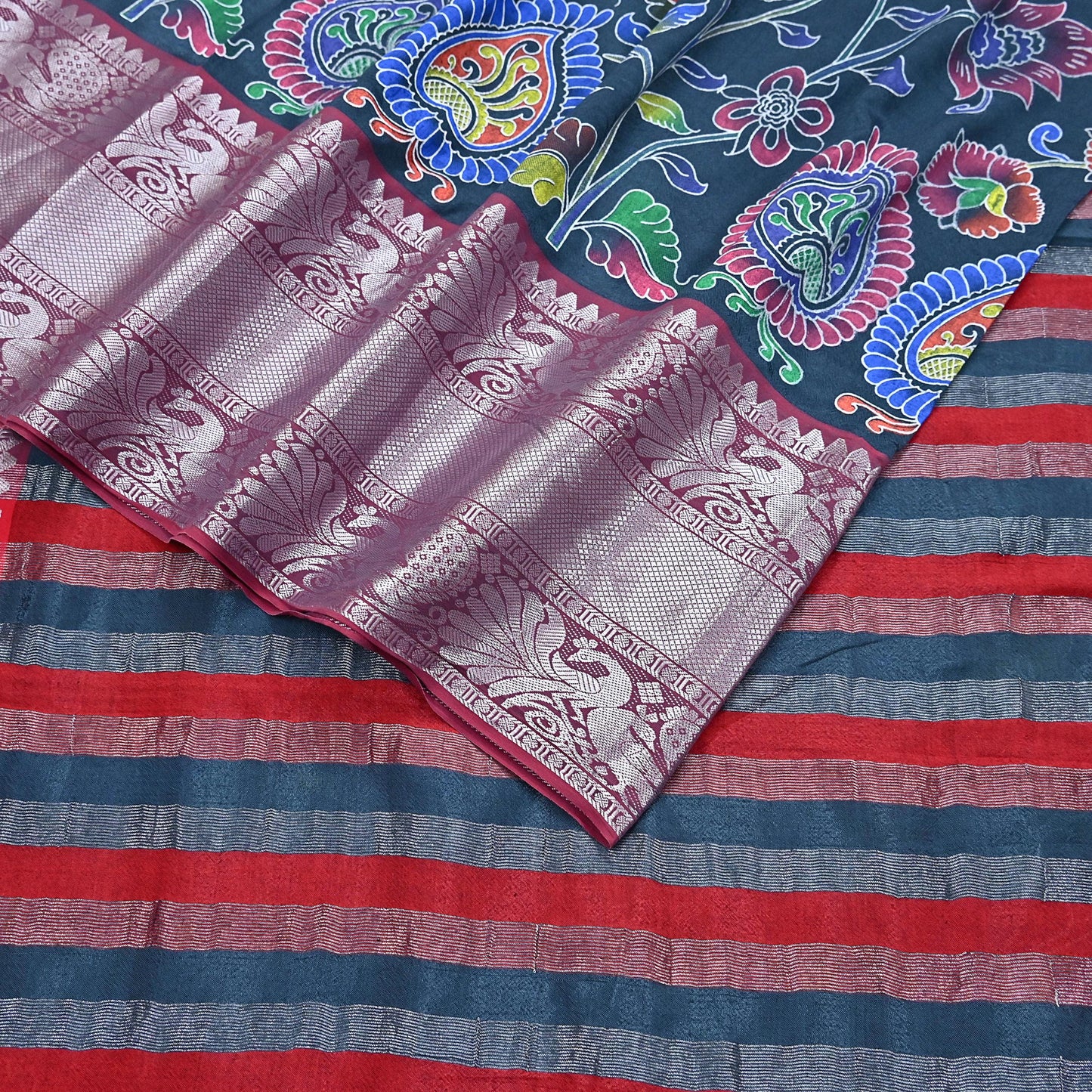 Indian Vintage Sari Gray & Red Hand Painted Sarees Pure Cotton Craft Fabric 5Yd Floral Soft Dress Making Zari Border Crafting Quilting