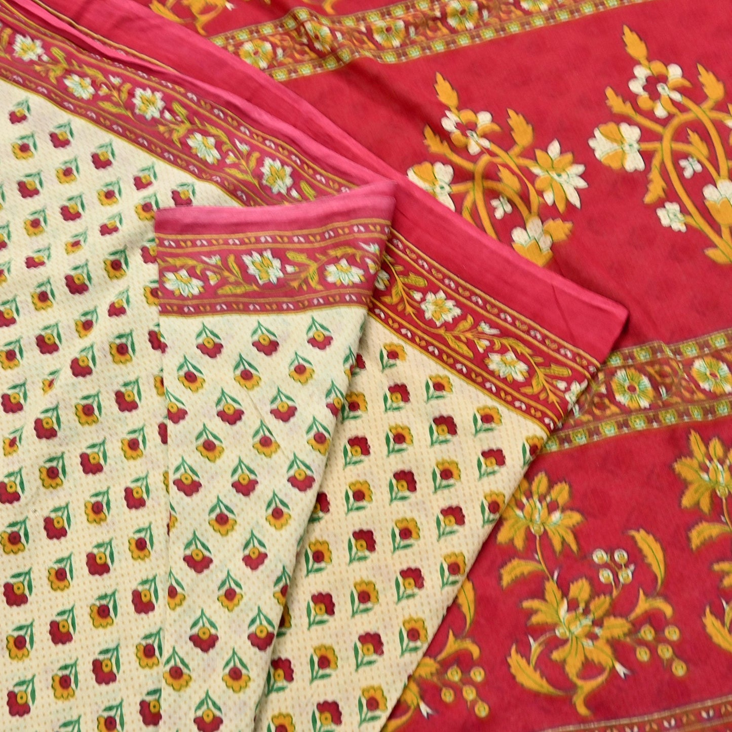 Indian Vintage Sari Red & Ivory Printed 100% Pure Cotton Sarees Craft Fabric 5Yard Sewing Sarong Wrap Boho Floral Dress making Quilting Soft