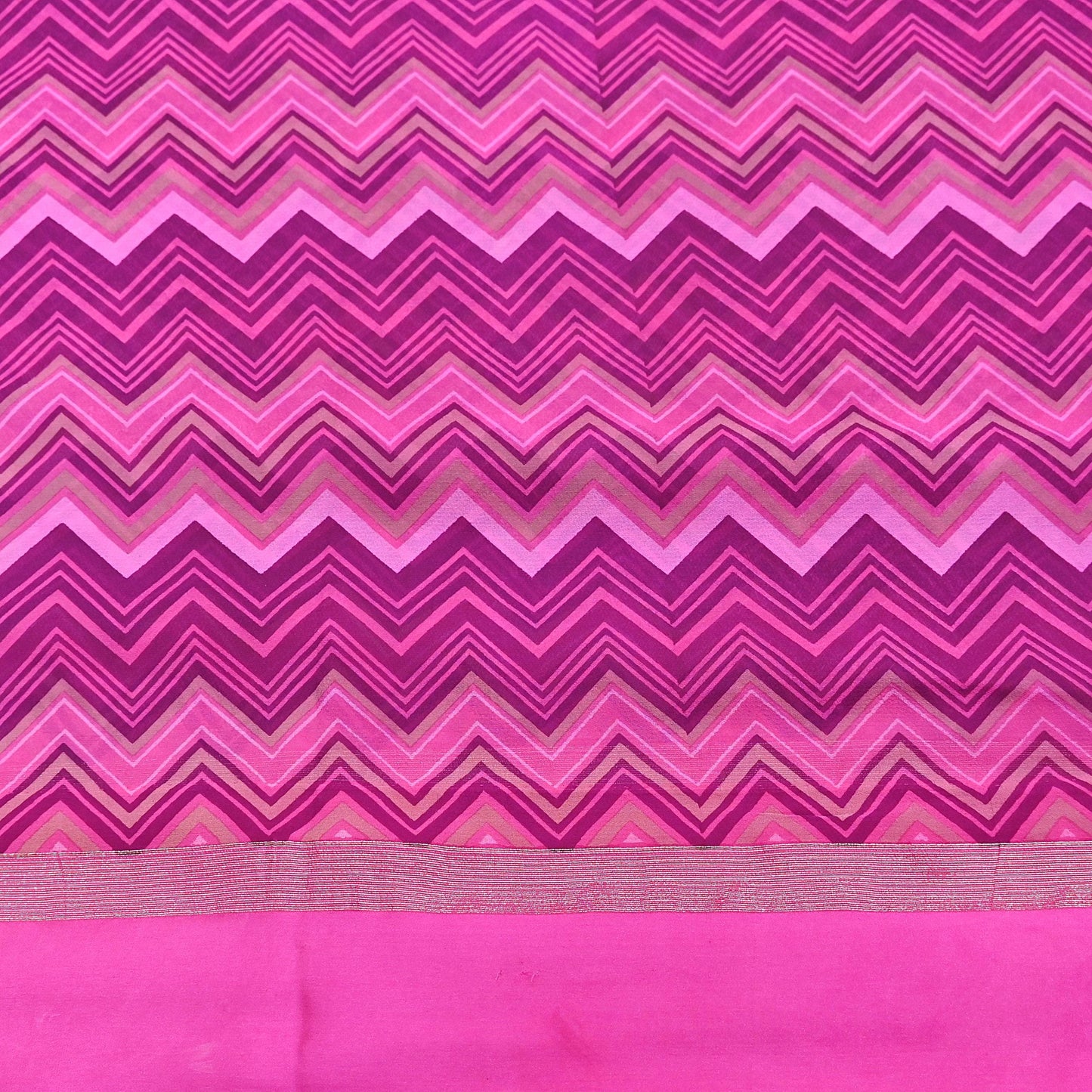 Indian Vintage Sari Pink Pure Georgette Silk Printed Saree Craft Fabric Sewing 5Yd Soft Light Dress Making Crafting Quilting Upcycle Zigzag