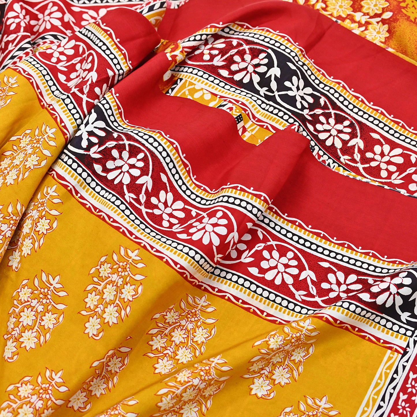 Indian Vintage Sari Yellow 100% Pure Silk Printed Sarees 5yd Sewing Craft Fabric Dress Making Soft Woven Border Upcycle Quilting