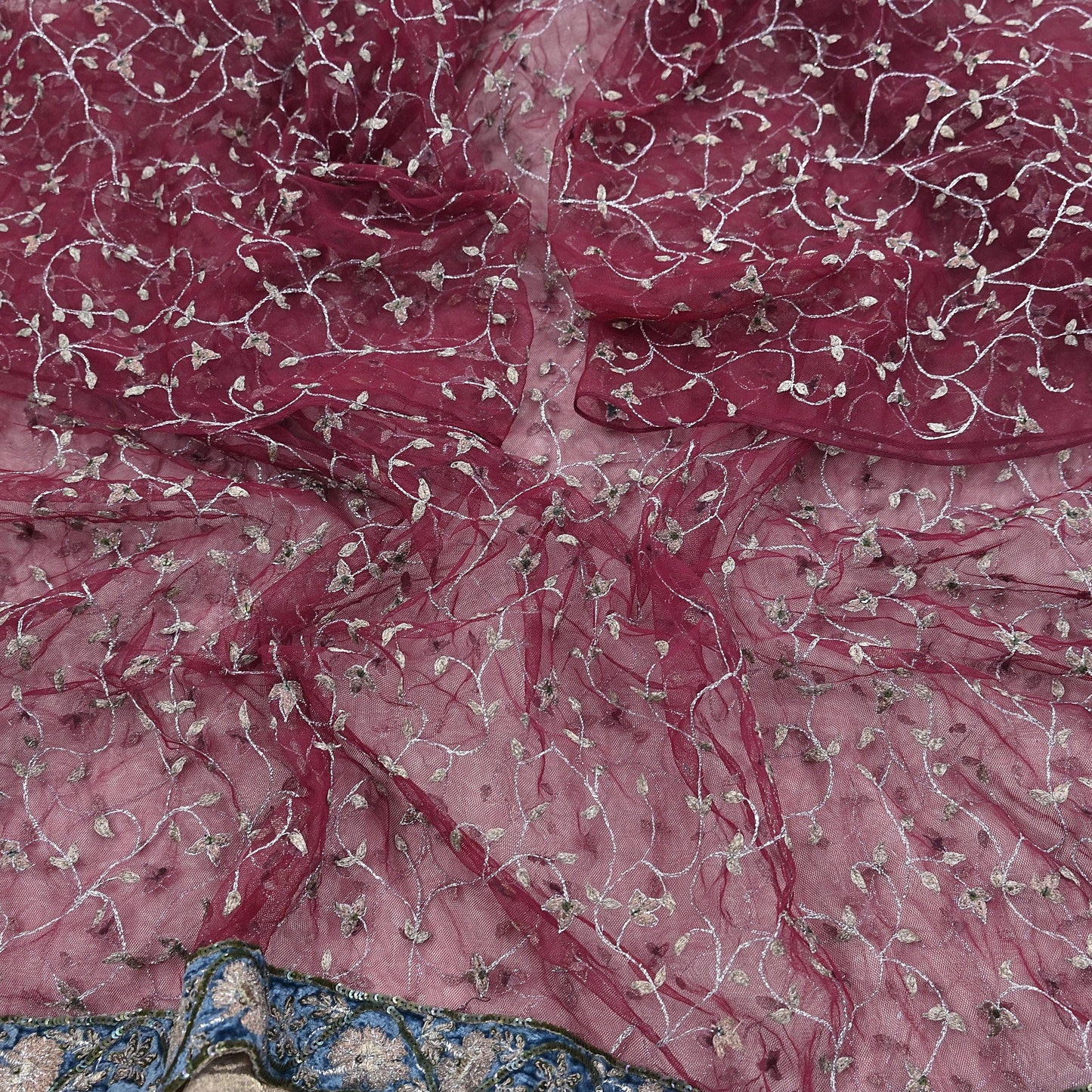 Indian Vintage Heavy Bridal Dupatta maroon Net Mesh Long Stole Hand Embroidered Scarves Golden Zari Wedding/Party Wear