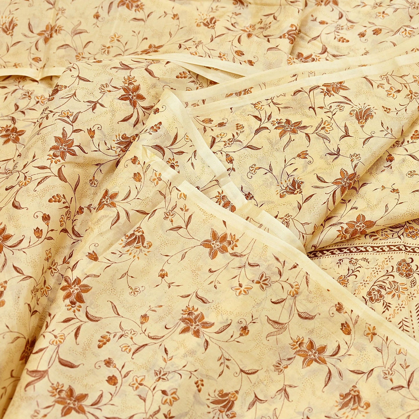 Indian Vintage Sari Ivory Pure Silk Printed Saree 5yd Sewing Paisley Craft Fabric DressMaking Soft Used Upcycled