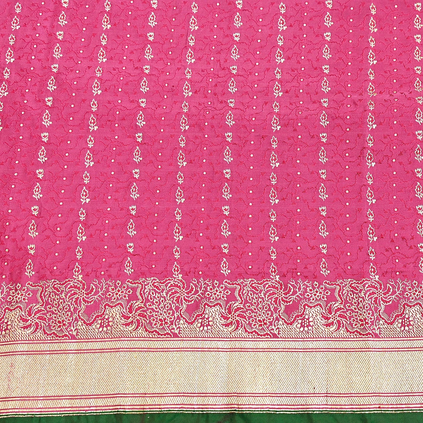 Indian Vintage Sari Heavy Wedding Pure Satin Silk Pink saree Banarasi Brocade Saree Golden Zari 5Yard Fabric Ethnic Dressmaking