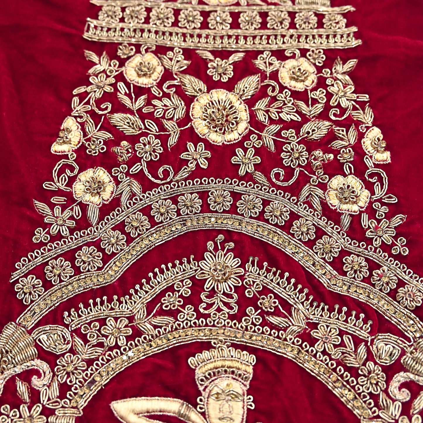 Indian Vintage Red velvet Appliques  Set of 1 Hand-Embroidered Floral Patches with Zardozi,Dabka, Zari,for Craft, Journals