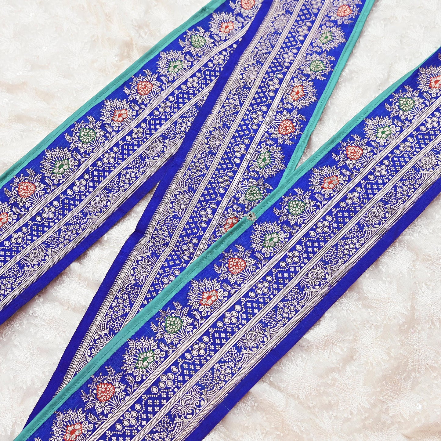 Vintage Banarasi Silk Border Trim 1 Yard Royal Blue Green Zari Ribbon Recycled Saree Fabric Lace for Sewing, Dressmaking & Christmas Crafts