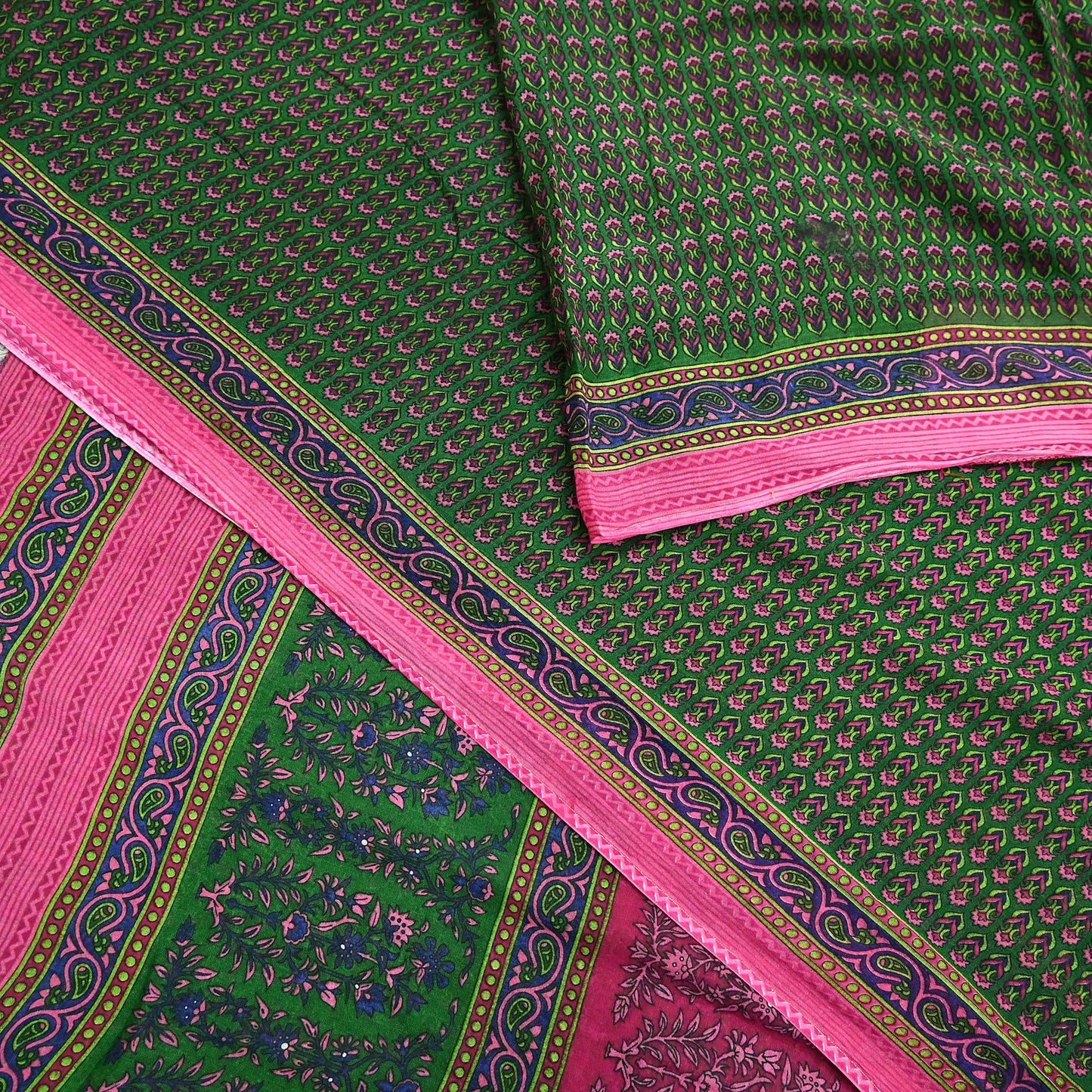 Indian Vintage Sari Green Pure Cotton Printed Sarees Craft Fabric 5Yd Soft Sewing Sarong Wrap Boho Floral Quilting Upcycle Crafting