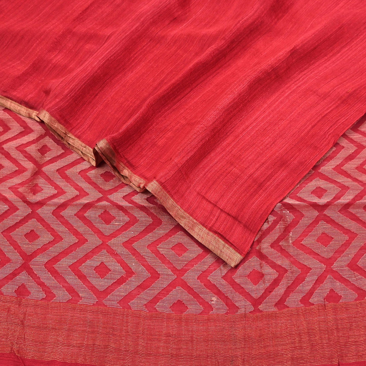 Indian Vintage Sari Red hand woven Sari Pure chanderi Silk Saree Craft Fabric 5Yd Floral Soft Zari Dress making For Crafting Quilting