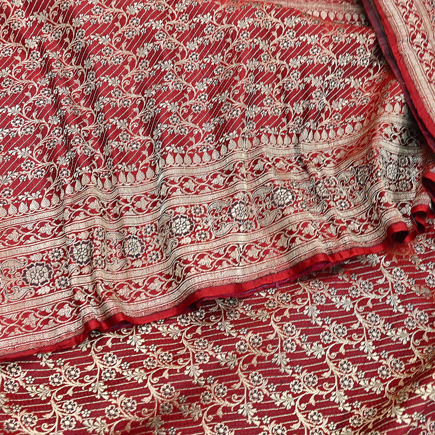 Indian Vintage Sari Red Heavy Wedding Pure Satin Silk Woven Banarasi Brocade Saree Zari 5Yd Craft Fabric Ethnic Dress making Crafting