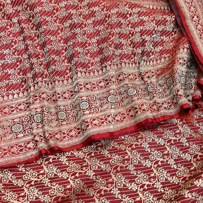 Indian Vintage Sari Red Heavy Wedding Pure Satin Silk Woven Banarasi Brocade Saree Zari 5Yd Craft Fabric Ethnic Dress making Crafting