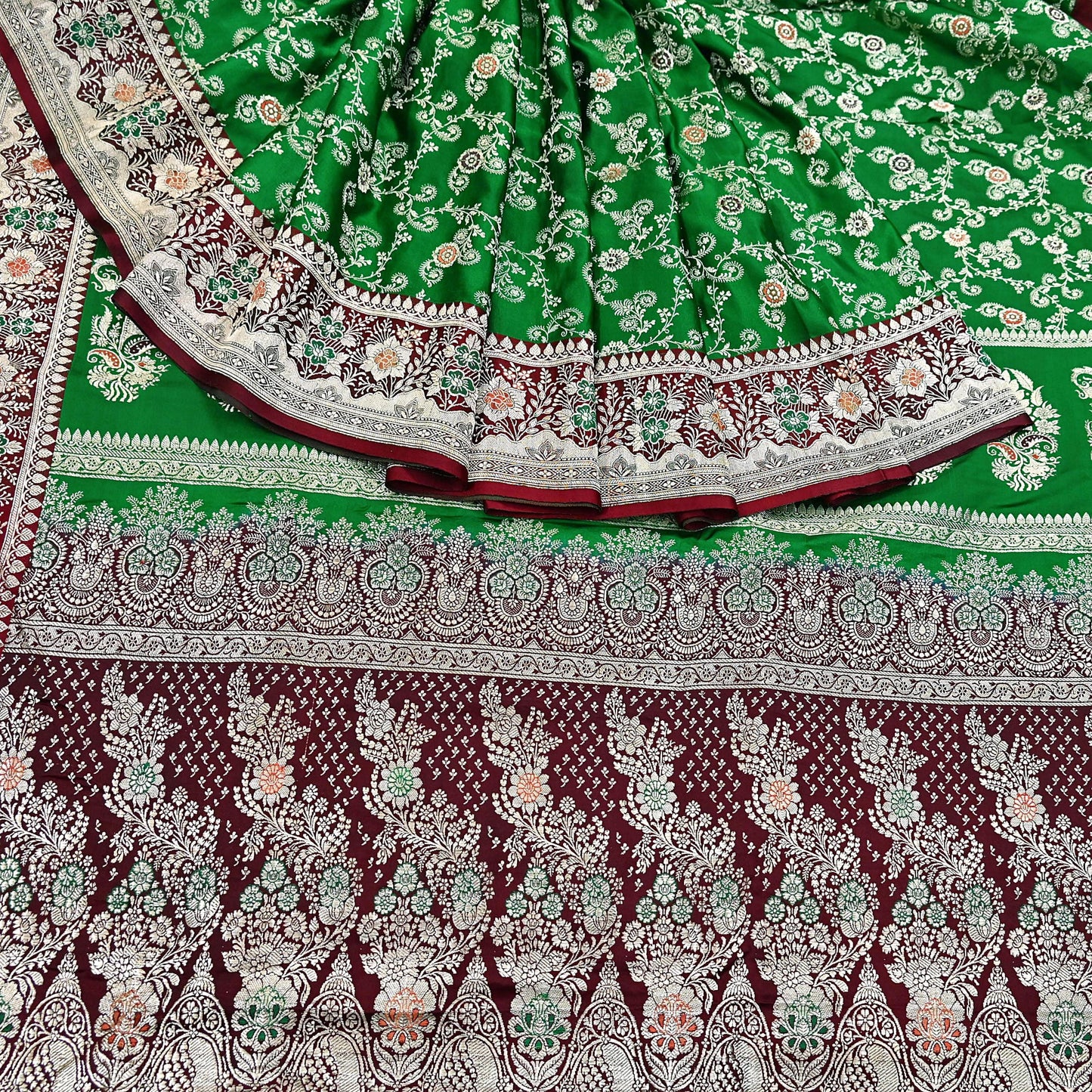 Vintage Banarasi Saree Pure Satin Silk Woven Brocade Zari Fabric Maroon & Green Heavy Craft Sari 5 Yards Indian Antique Textile Dress Making