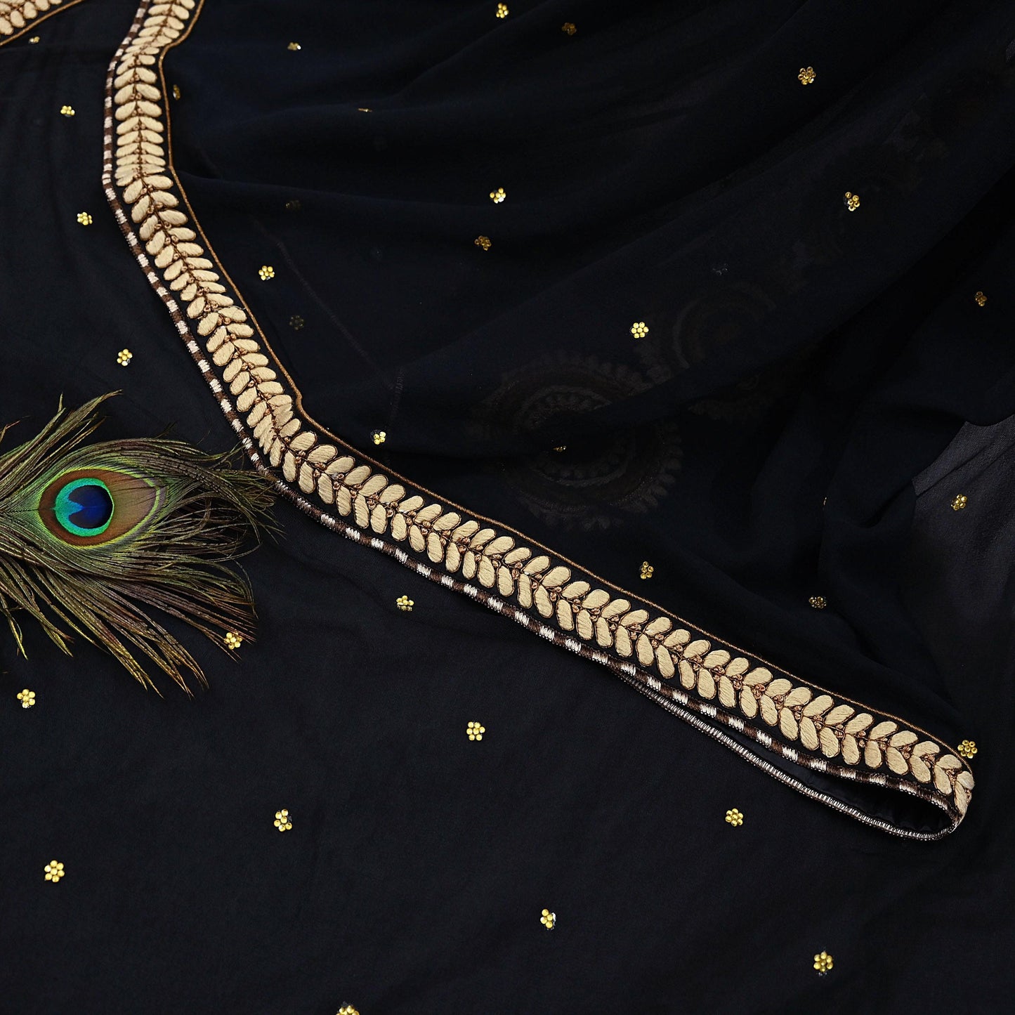 Indian Pre-owned Saree Black Pure Georgette Silk & Net Hand Embroidered Sabyasachi Designer Sari 6Yd Soft Ethnic Bollywood Party saree