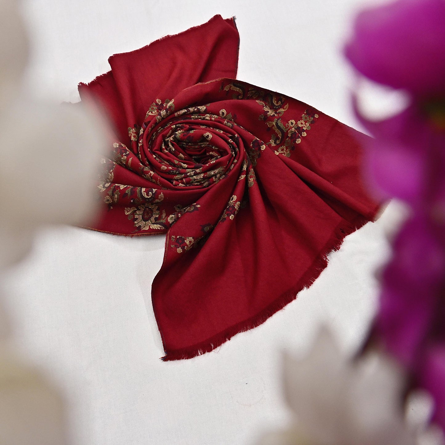 Indian Vintage Dark Red Pure Woolen Shawl Handmade Woven Jamawar Work Long Throw Stole Warm Floral Design Soft