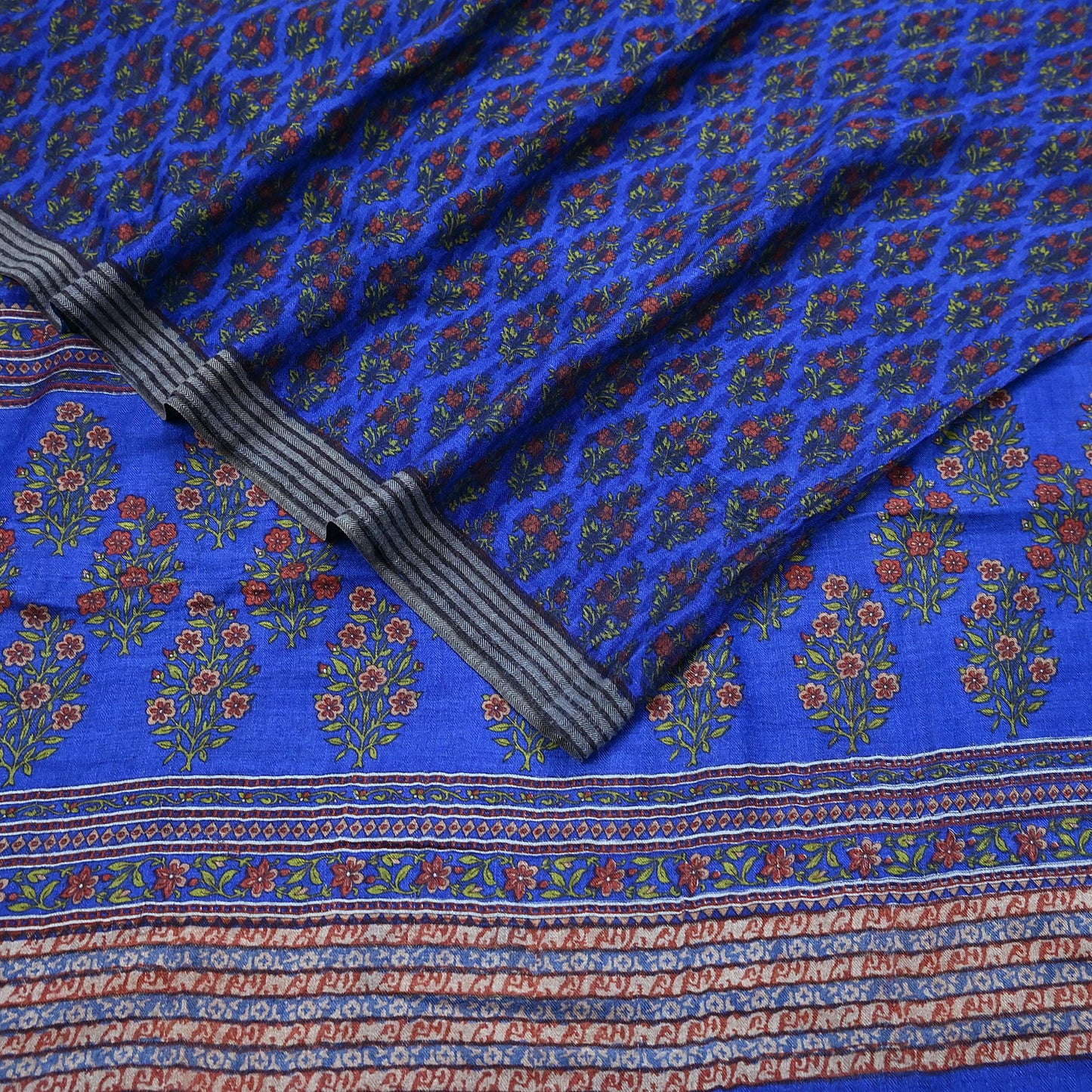 Indian Vintage Blue Sarees Pure Woolen Woven Printed  Sari Soft Warm Craft Fabric 5Yd Floral Woven Border Dress making Crafting Quilting
