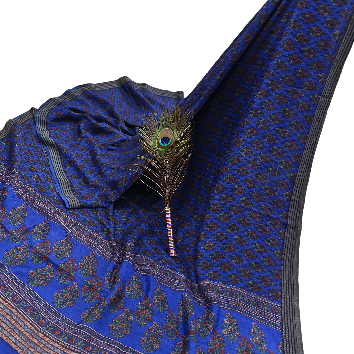 Indian Vintage Blue Sarees Pure Woolen Woven Printed  Sari Soft Warm Craft Fabric 5Yd Floral Woven Border Dress making Crafting Quilting