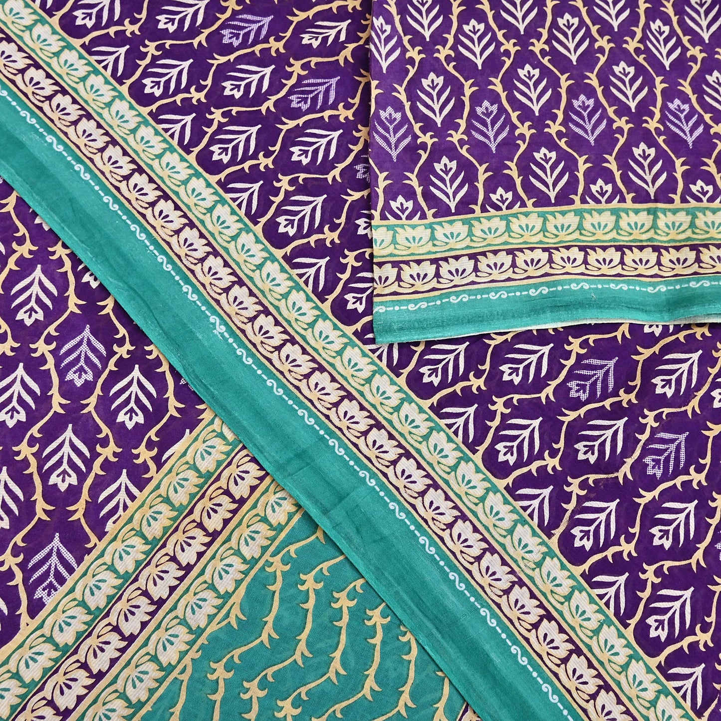Indian Vintage Sari Purple Pure Cotton Printed Saree 5Yd Craft Fabric Sewing Sarong Wrap Boho Floral Quilting crafting dressmaking