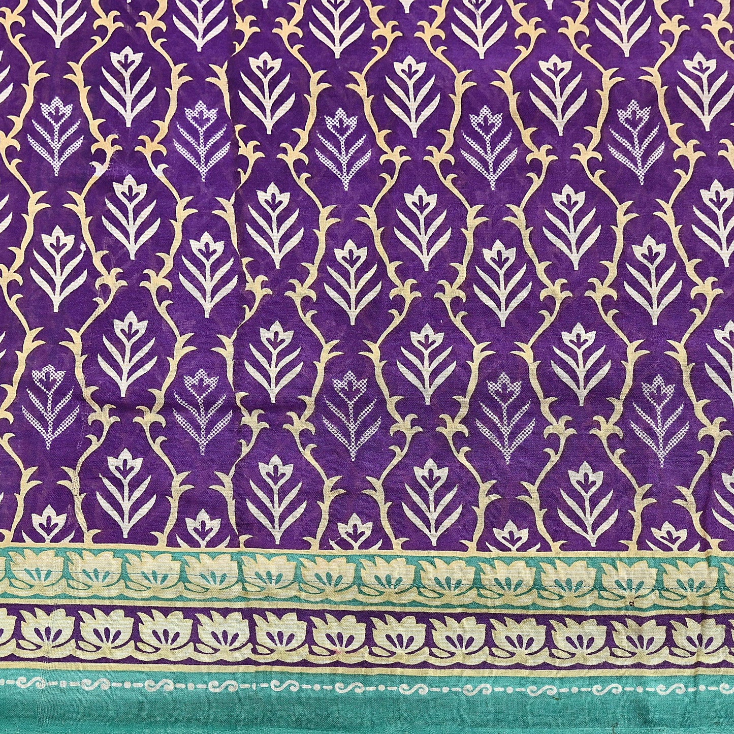 Indian Vintage Sari Purple Pure Cotton Printed Saree 5Yd Craft Fabric Sewing Sarong Wrap Boho Floral Quilting crafting dressmaking