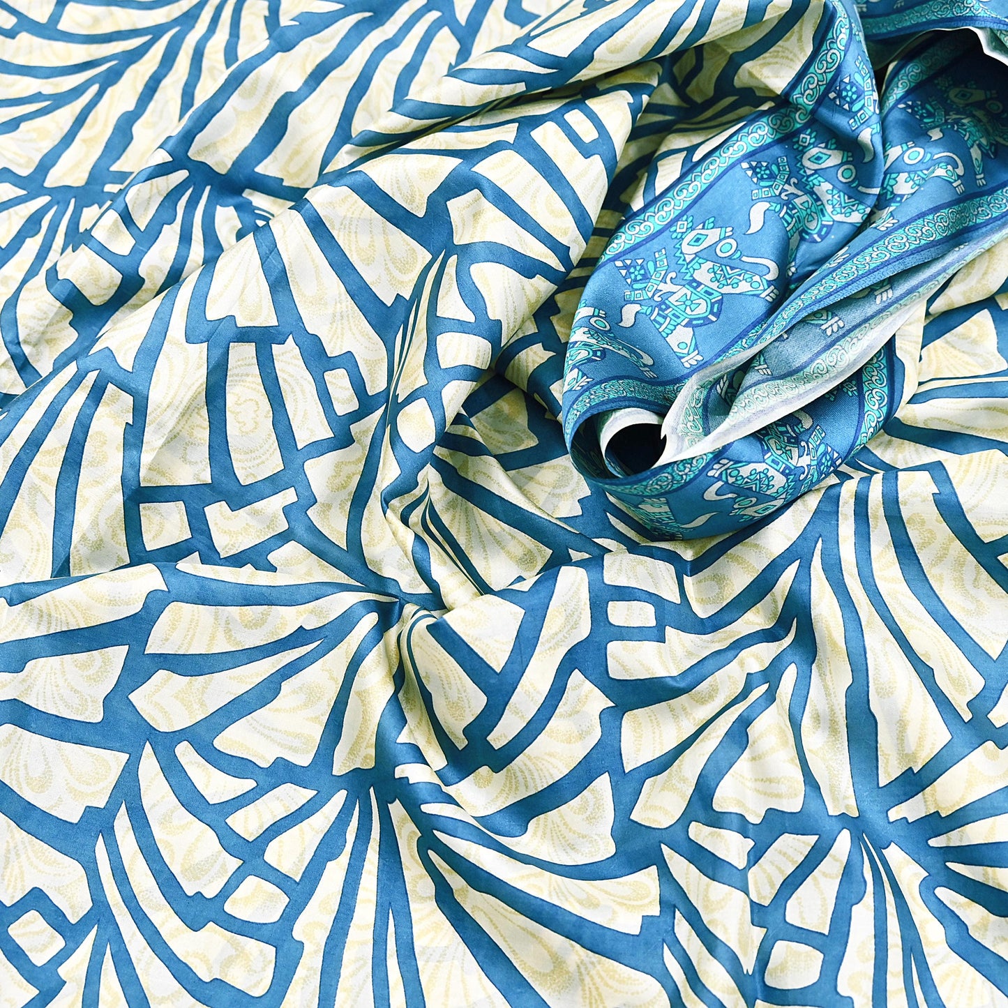 Indian Vintage Sari Ivory & Blue Printed 100% Pure Satin Silk Sarees 5yd Sewing Craft Fabric Dress Making Wrap Upcycle Quilting Crafting