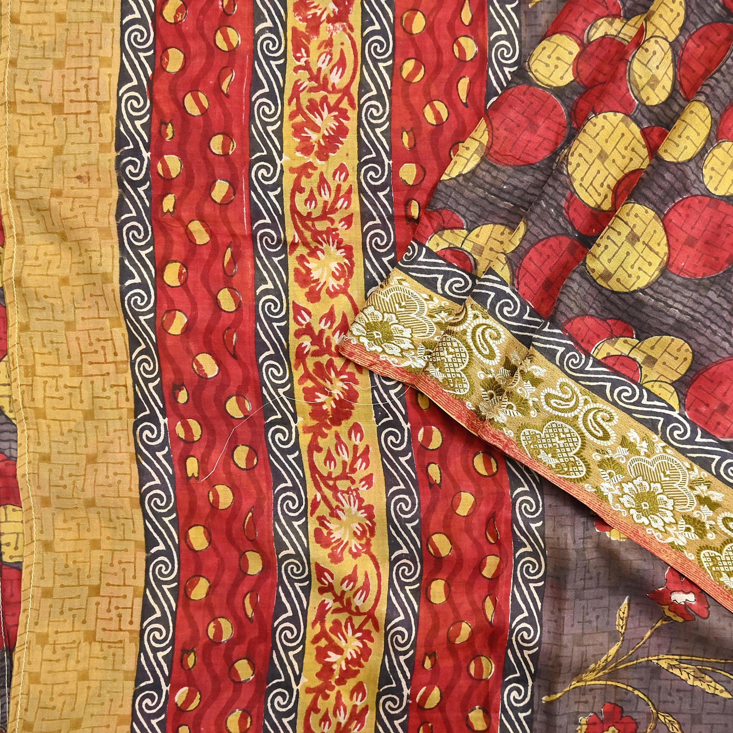 Indian Vintage Sari 100% Pure Silk Printed Sarees 5yd Sewing Craft Fabric Dress Making Soft Woven Border Upcycle Quilting