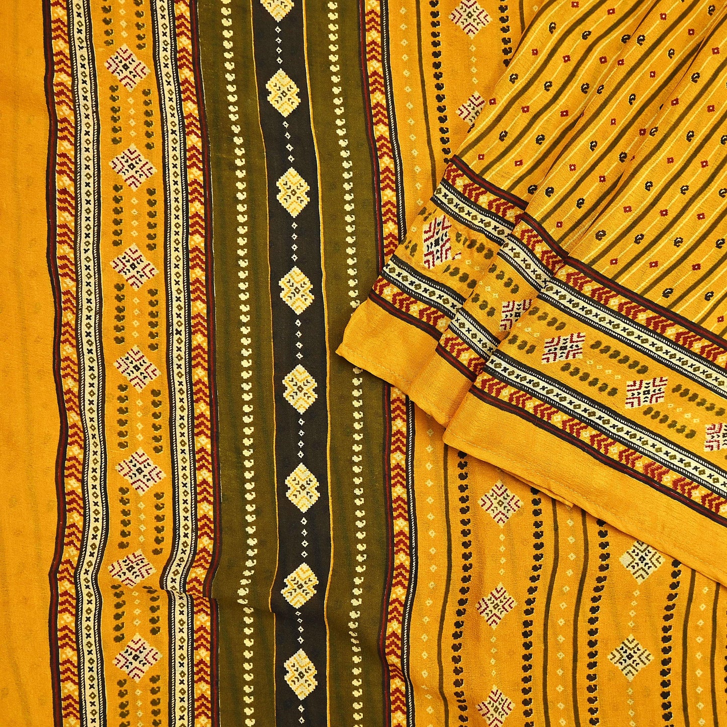 Indian Vintage Sari Yellow 100% Pure Silk Printed Sarees 6yd Sewing Craft Fabric Dress Making Soft Woven Border Upcycle Quilting