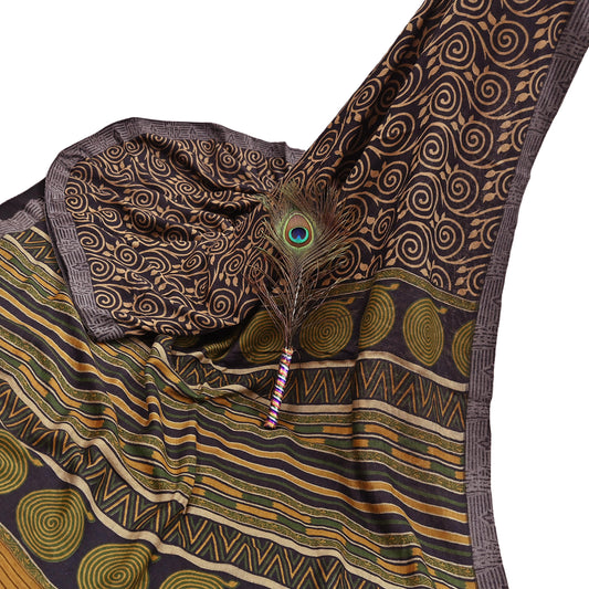 Indian Vintage Black & Beige Saree Pure Woolen Woven Printed Sari Warm Craft Fabric 6Yd Woven Border Dress making Crafting Dress Designing