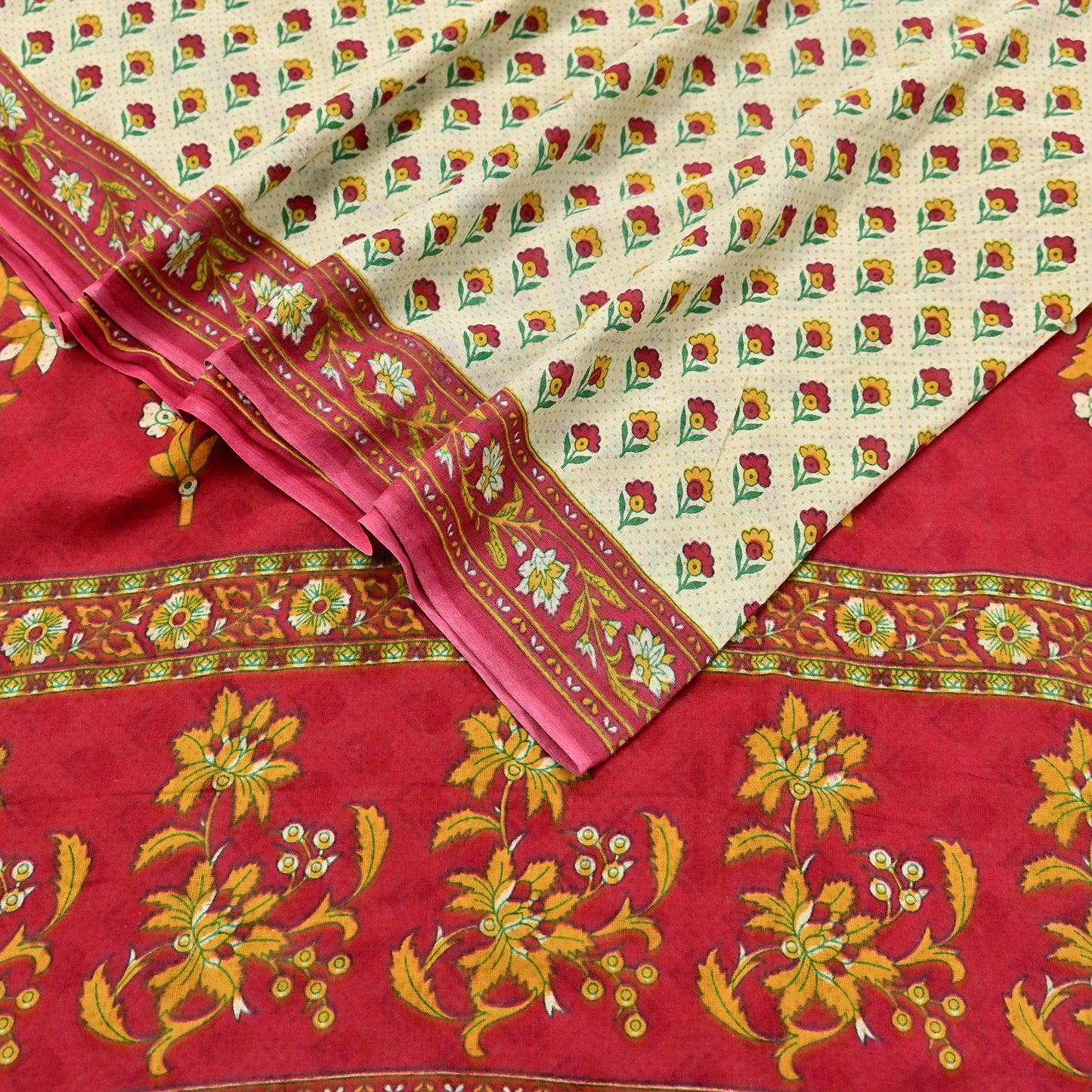 Indian Vintage Sari Red & Ivory Printed 100% Pure Cotton Sarees Craft Fabric 5Yard Sewing Sarong Wrap Boho Floral Dress making Quilting Soft