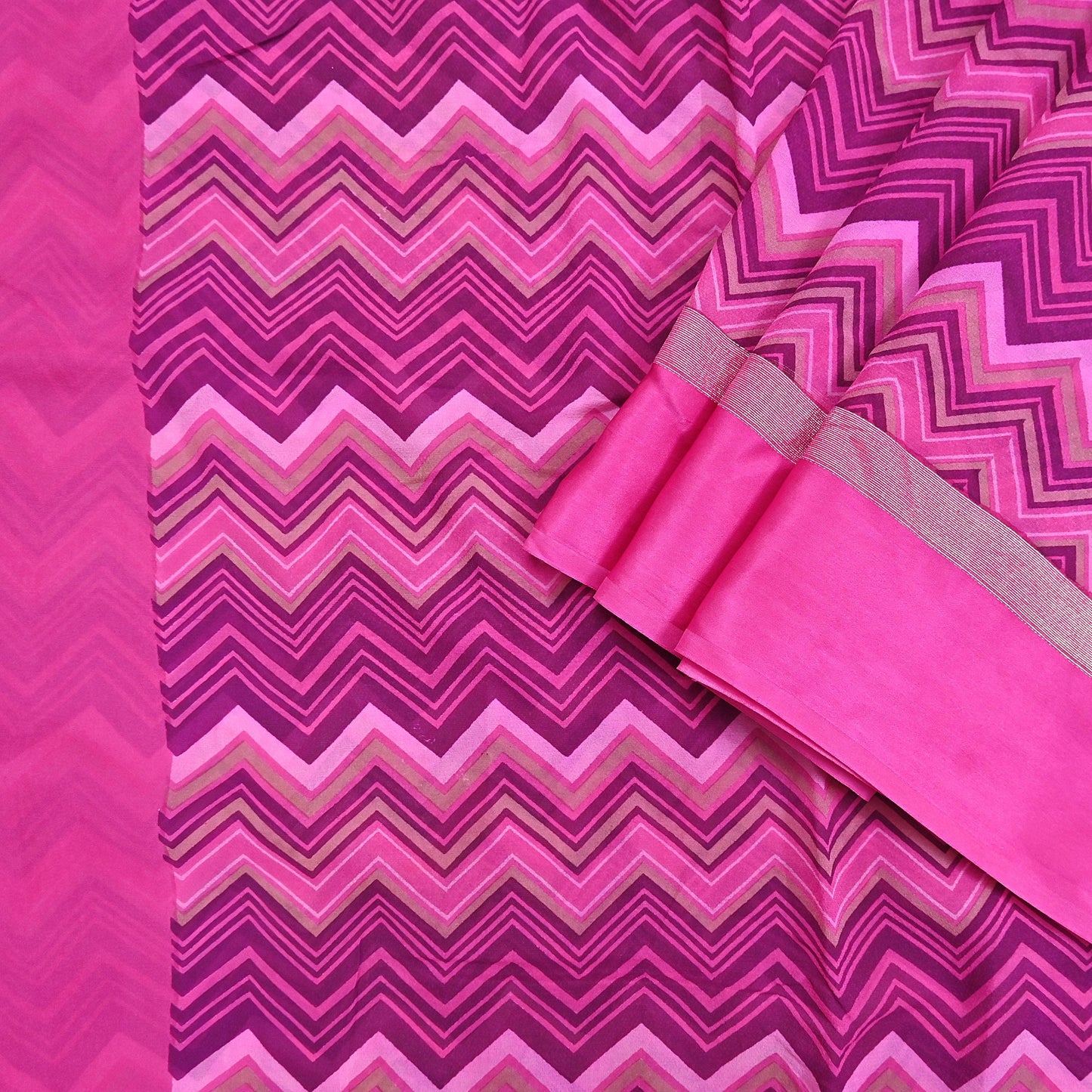 Indian Vintage Sari Pink Pure Georgette Silk Printed Saree Craft Fabric Sewing 5Yd Soft Light Dress Making Crafting Quilting Upcycle Zigzag