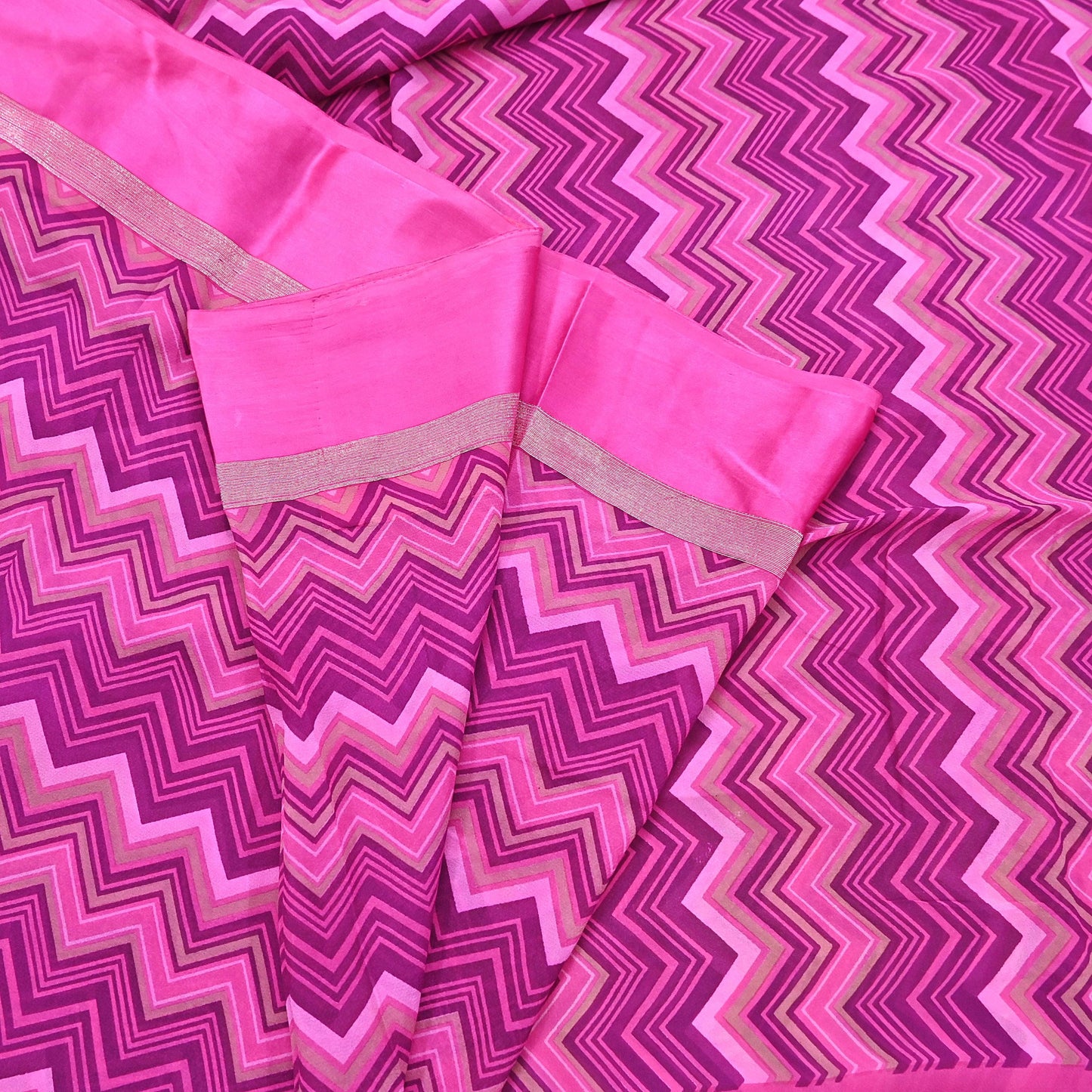 Indian Vintage Sari Pink Pure Georgette Silk Printed Saree Craft Fabric Sewing 5Yd Soft Light Dress Making Crafting Quilting Upcycle Zigzag