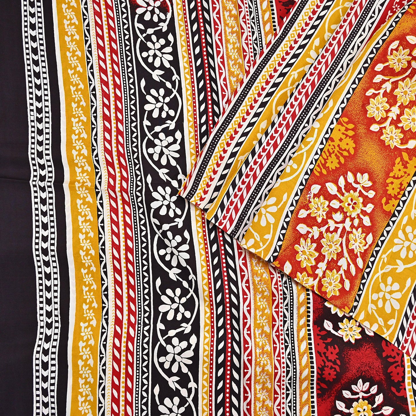 Indian Vintage Sari Yellow 100% Pure Silk Printed Sarees 5yd Sewing Craft Fabric Dress Making Soft Woven Border Upcycle Quilting