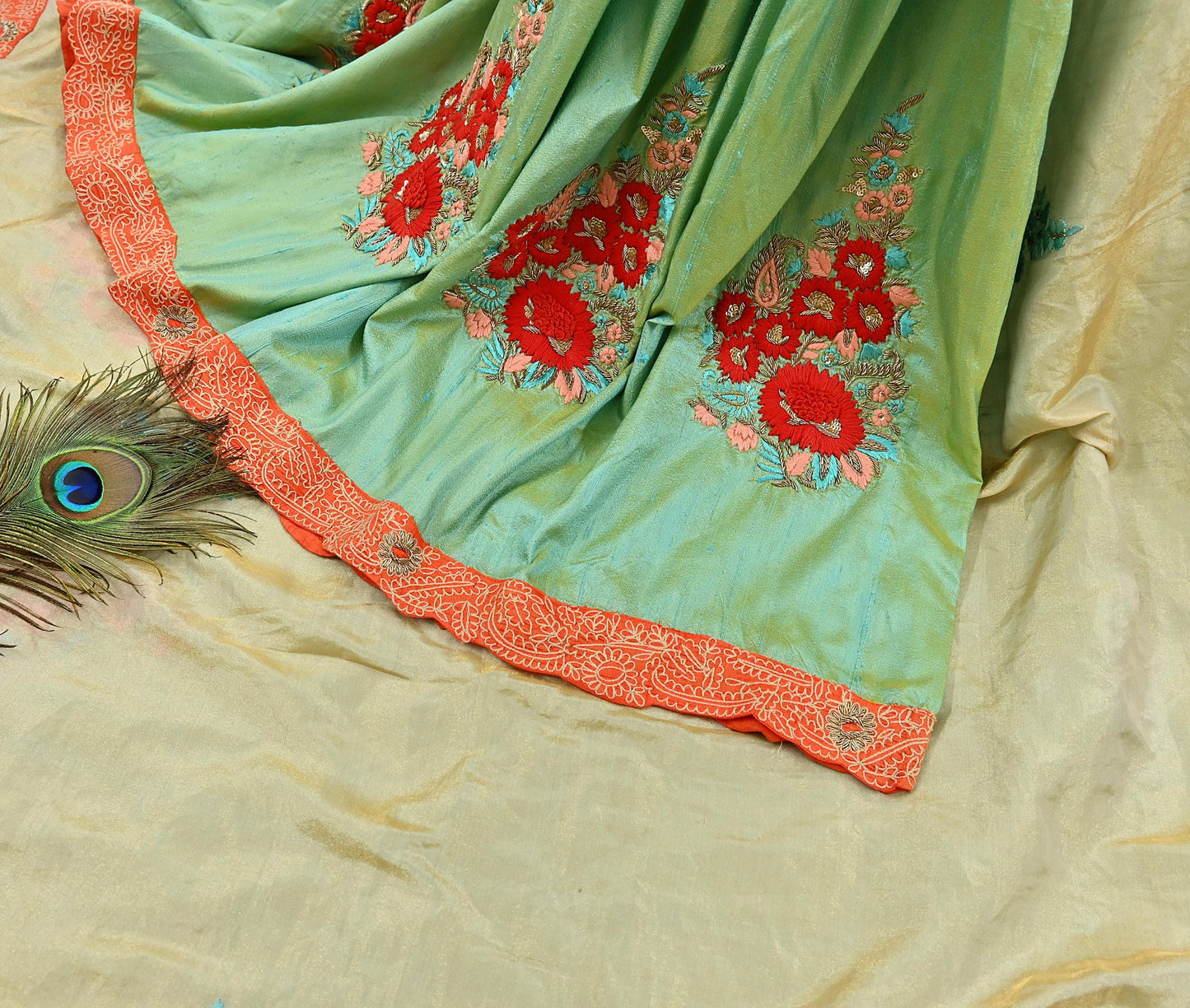 Indian Pre-owned Heavy Sari Golden & Sage Green Pure Silk Hand Embroidered Sarees Designer Abu Jani 5Yd Sewing Ethnic Sarees