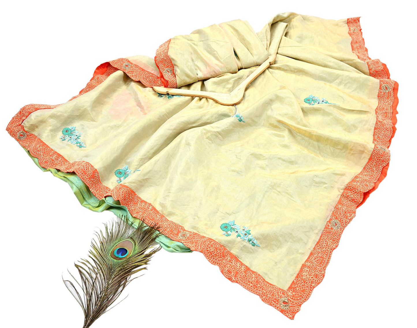 Indian Pre-owned Heavy Sari Golden & Sage Green Pure Silk Hand Embroidered Sarees Designer Abu Jani 5Yd Sewing Ethnic Sarees