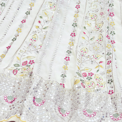 Indian Pre-owned White Pure Georgette Embroidered Lehenga/Skirt Bridal Wear Bollywood