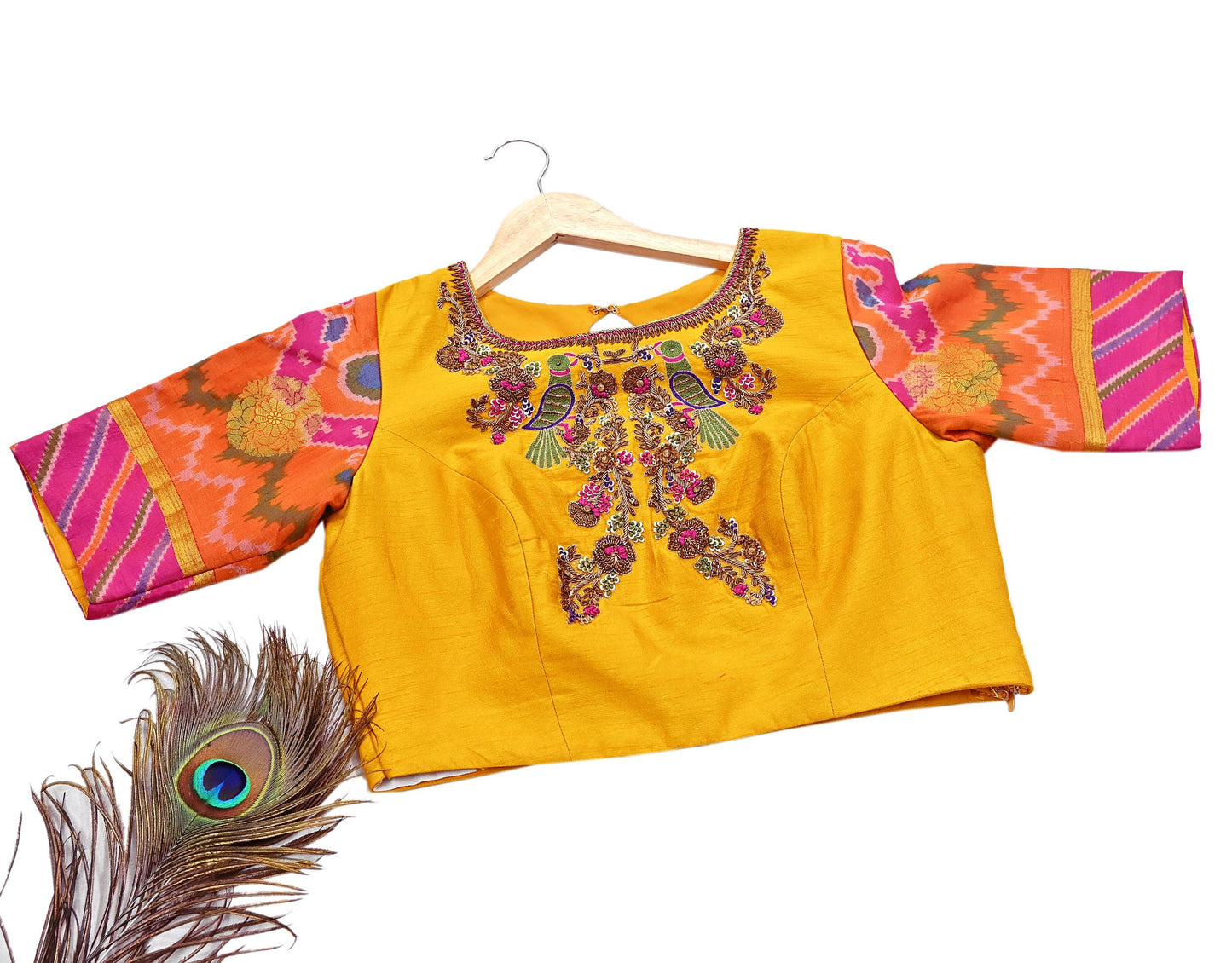 Indian Pre-owned Yellow raw silk Hand Embroidered By Designer manish malhotra Padded Blouse/Top/Crop M Size Party wear Bollywood