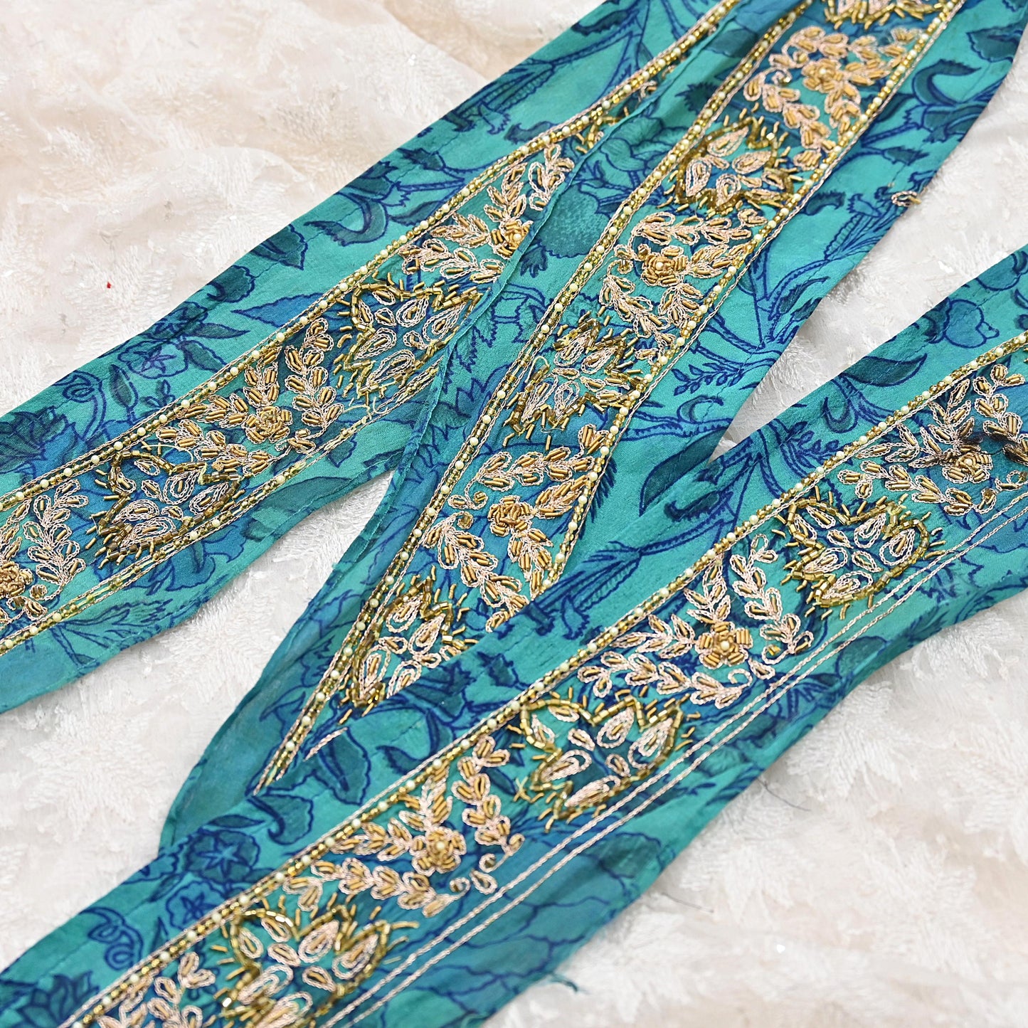 Indian Vintage Green Sari Border Hand Embroidered 1yd Craft Trim Lace Sewing Sari Ribbon Pure Crepe silk  Zardozi/Dabka Zari