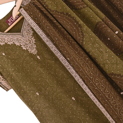 Indian Pre-Owned Green Pure Silk Hand Embroidered Ritu Kumar Designer 2 Piece Suit Set (Kurta + Dupatta)