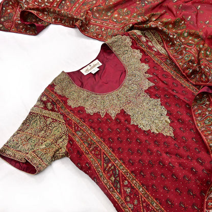 Indian Pre-Owned Red Pure Silk Hand Embroidered Ritu Kumar Designer 2 Piece Suit Set (Kurta + Dupatta)