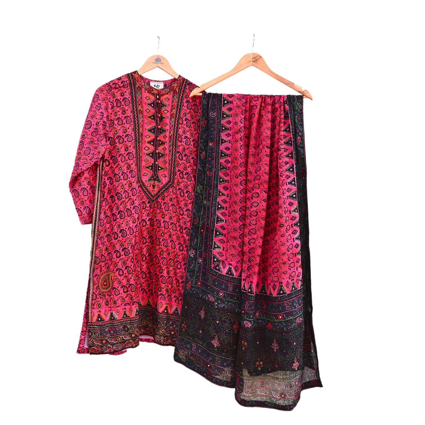 Indian Pre-Owned Pink & Black Pure Silk Hand Embroidered Printed Ritu Kumar Designer 2 Piece Suit Set (Kurta + Dupatta)