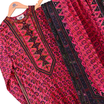 Indian Pre-Owned Pink & Black Pure Silk Hand Embroidered Printed Ritu Kumar Designer 2 Piece Suit Set (Kurta + Dupatta)