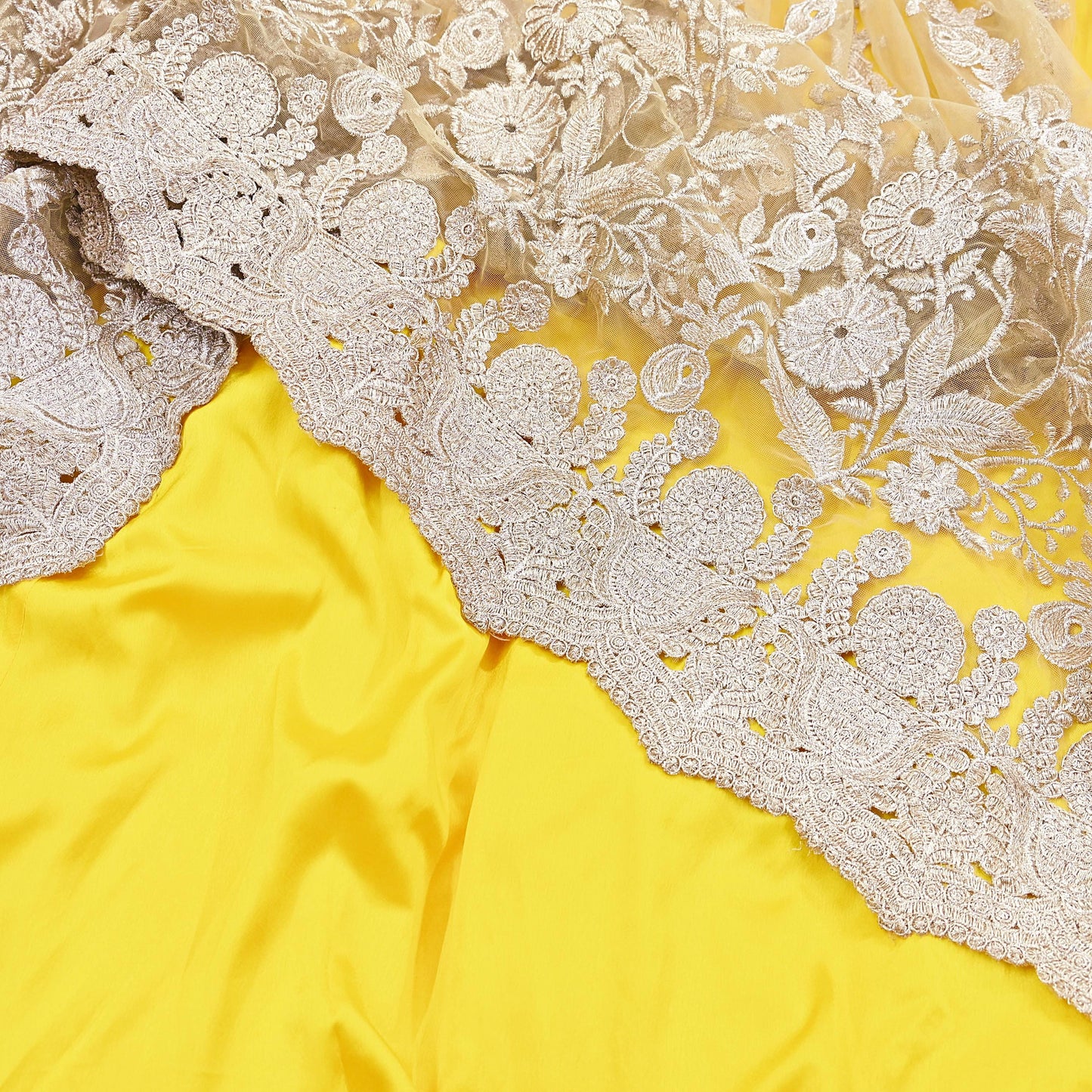Indian Heavy Wedding Yellow Net/Mesh Hand Embroidered Lehenga/Skirt Designer By Manish Malhotra Bridal Wear Zari