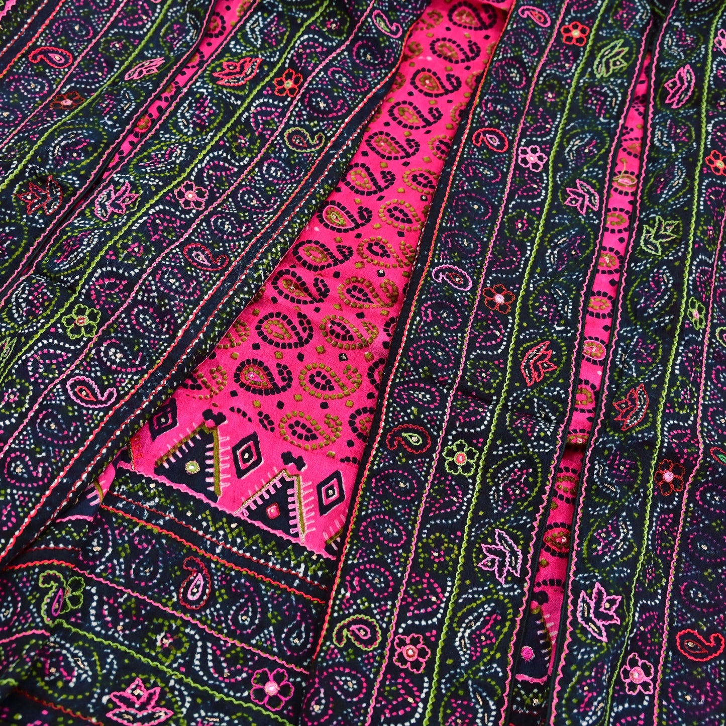 Indian Vintage Heavy Black & Pink Dupatta Pure Silk Long Stole Hand Embroidered Designer By Ritu Kumar Scarves Scarf Zari