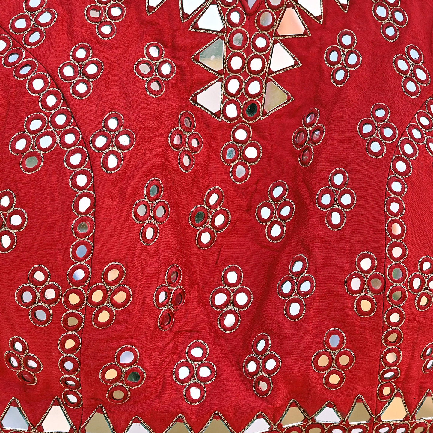 Indian Pre-owned Red Pure Silk Hand Embroidered By Designer Abu Jani Blouse/Top/Crop 34 M Size Party wear Bollywood
