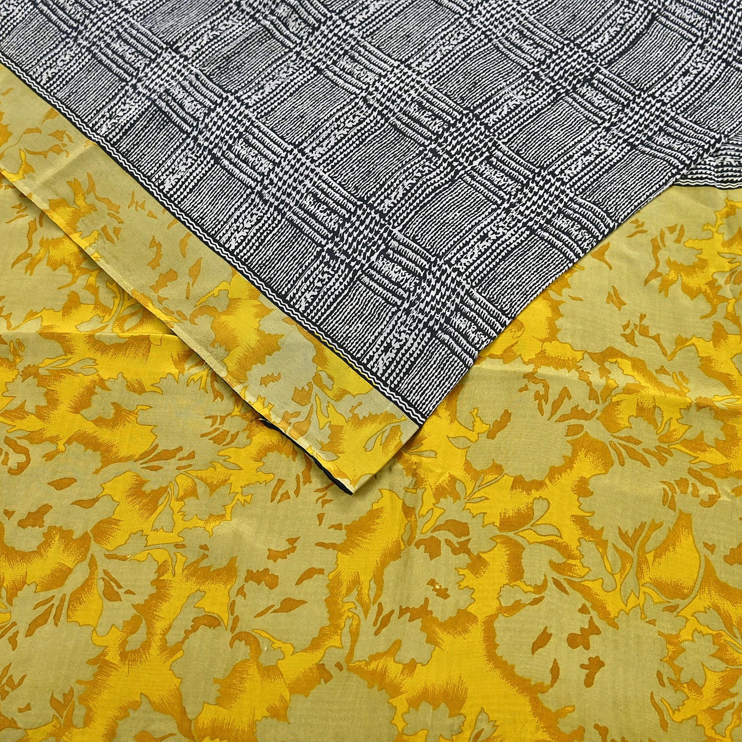 Indian Vintage Gray & Black Saree Pure Crepe Silk Printed Sari Craft Fabric 5yd Sewing Soft Wrap Dress making Crafting Quilting