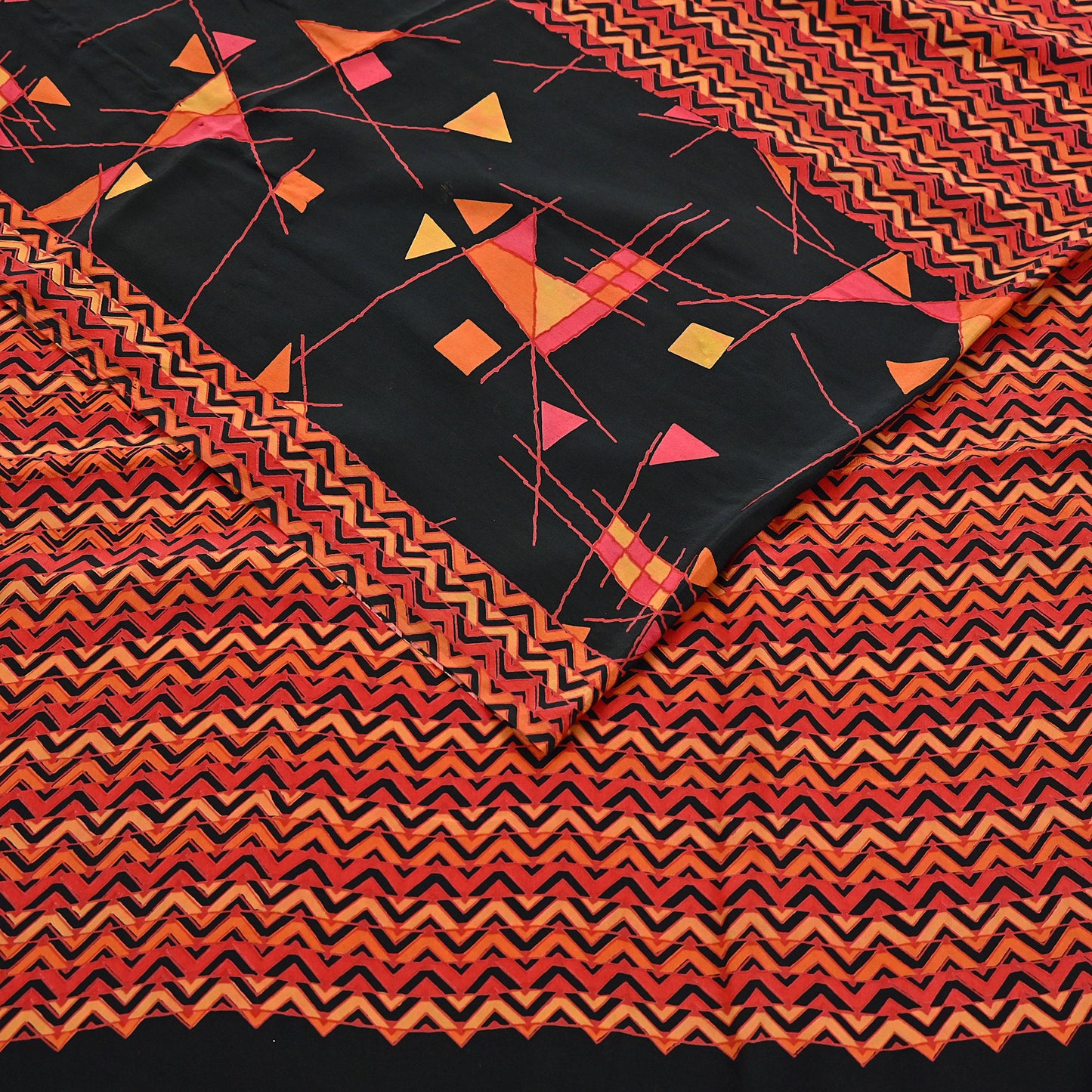 Indian Vintage Sari Black & Red Pure Crepe Silk Block Printed Sarees 5yd Sewing Floral Soft Craft Fabric Wrap Dress making Crafting Quilting