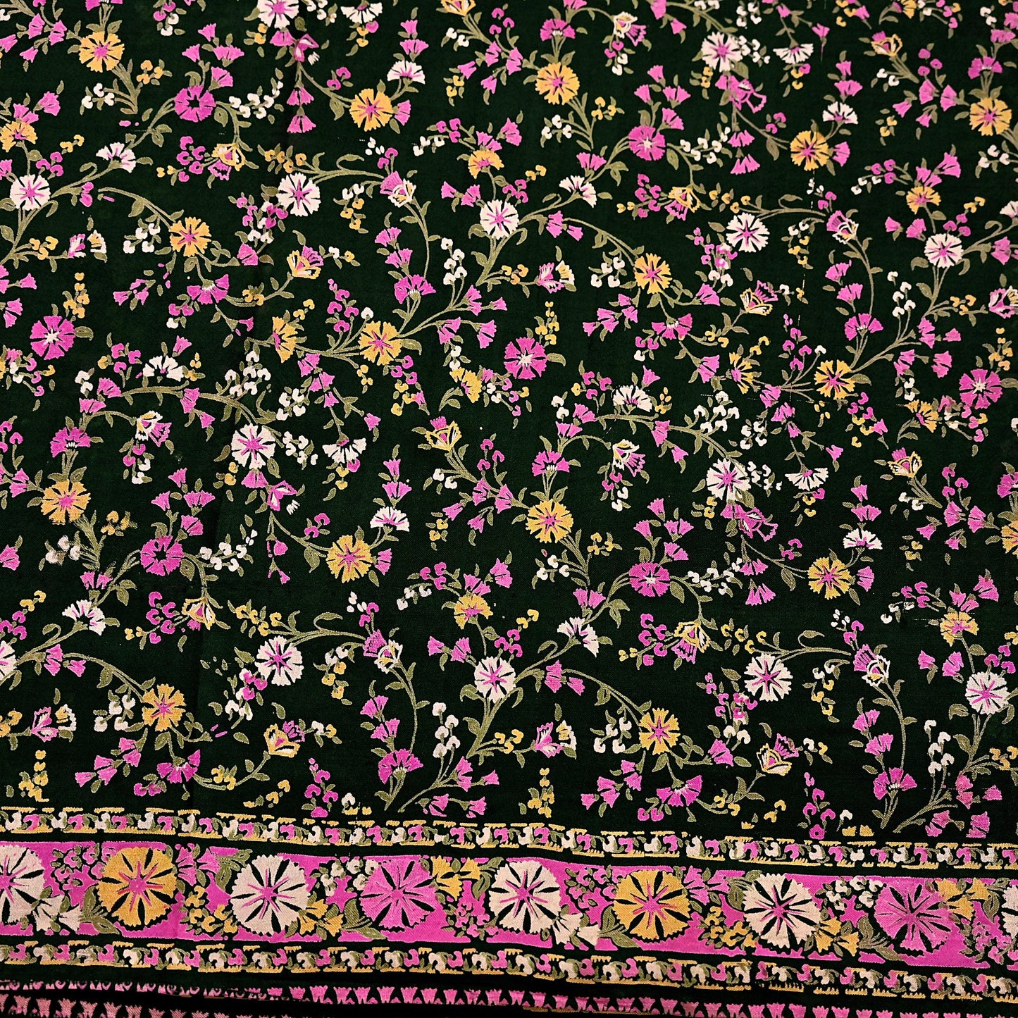 Indian Vintage Red & Black Pure Silk Printed Saree 5 Yards Soft Floral Fabric for Dressmaking, Quilting, Crafting, Sewing, Dress Making