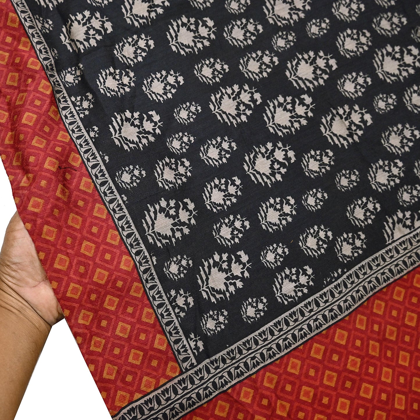 Indian Vintage Black Saree Pure Khadi Silk Handloom Printed Sari Fabric 6yd Ethnic Wear Sari Floral Designs Dress making Crafting