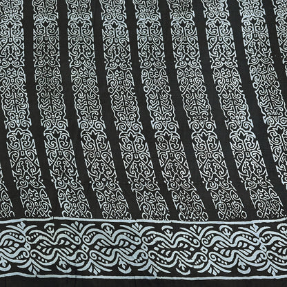 Indian Vintage Black Pure Silk Saree Printed Floral & Striped Design 5Yards Soft Craft Fabric for Dressmaking, Quilting,  Upcycling