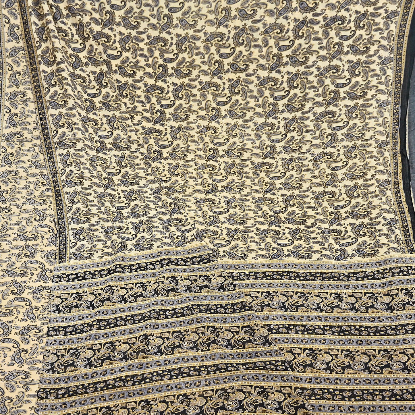 Indian Vintage Sari Beige & Black Printed 100% Pure Cotton Sarees Craft Fabric 5Yard Sewing Sarong Wrap Boho Dress making Quilting Soft