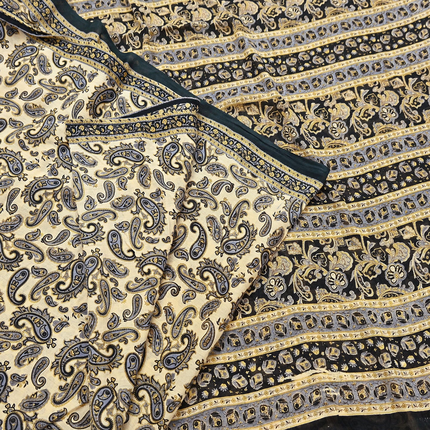 Indian Vintage Sari Beige & Black Printed 100% Pure Cotton Sarees Craft Fabric 5Yard Sewing Sarong Wrap Boho Dress making Quilting Soft