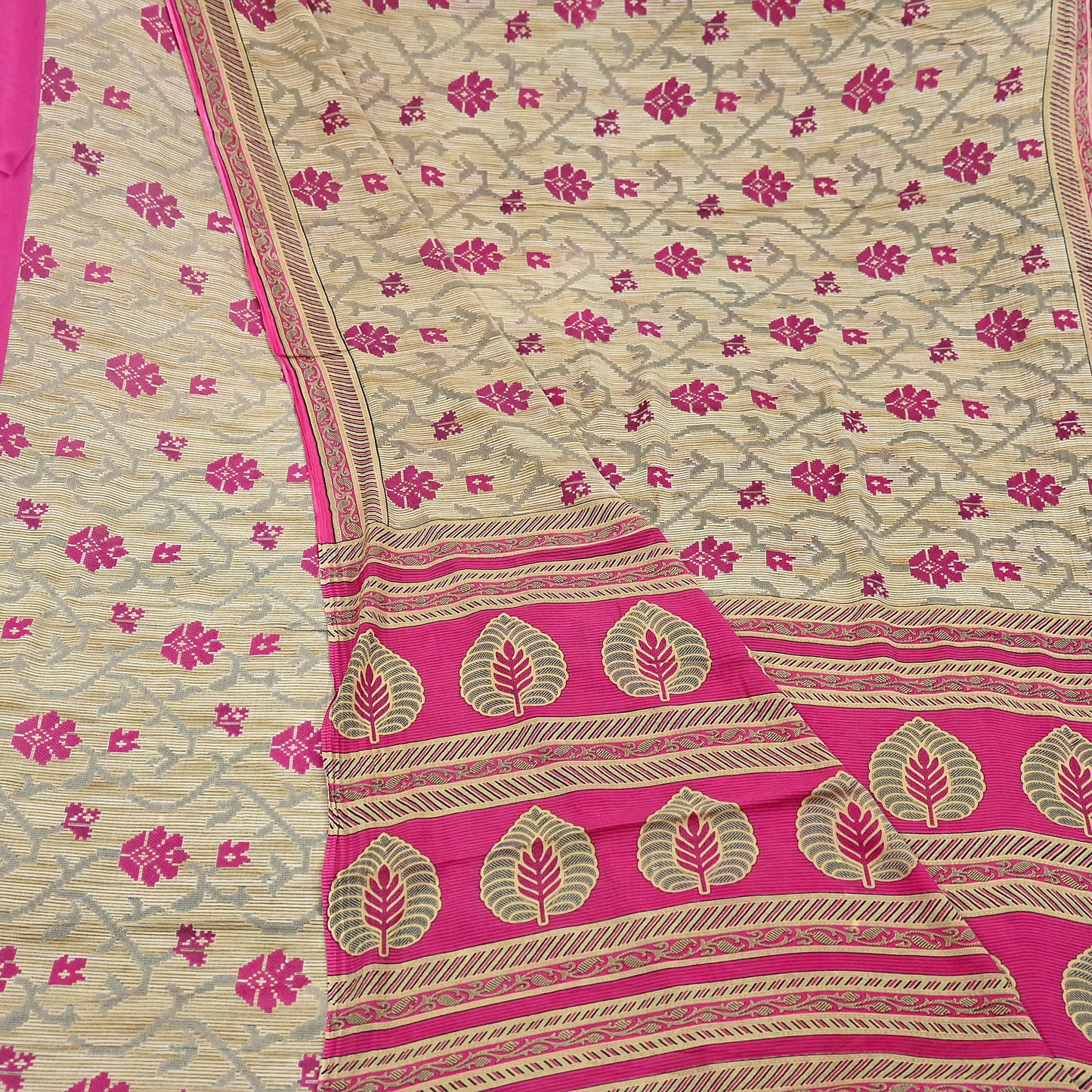 Indian Vintage Sari Pink & Beige Printed 100% Pure Cotton Sarees Craft Fabric 5Yd Soft Sewing Sarong Wrap Floral Boho Quilting Crafting Used